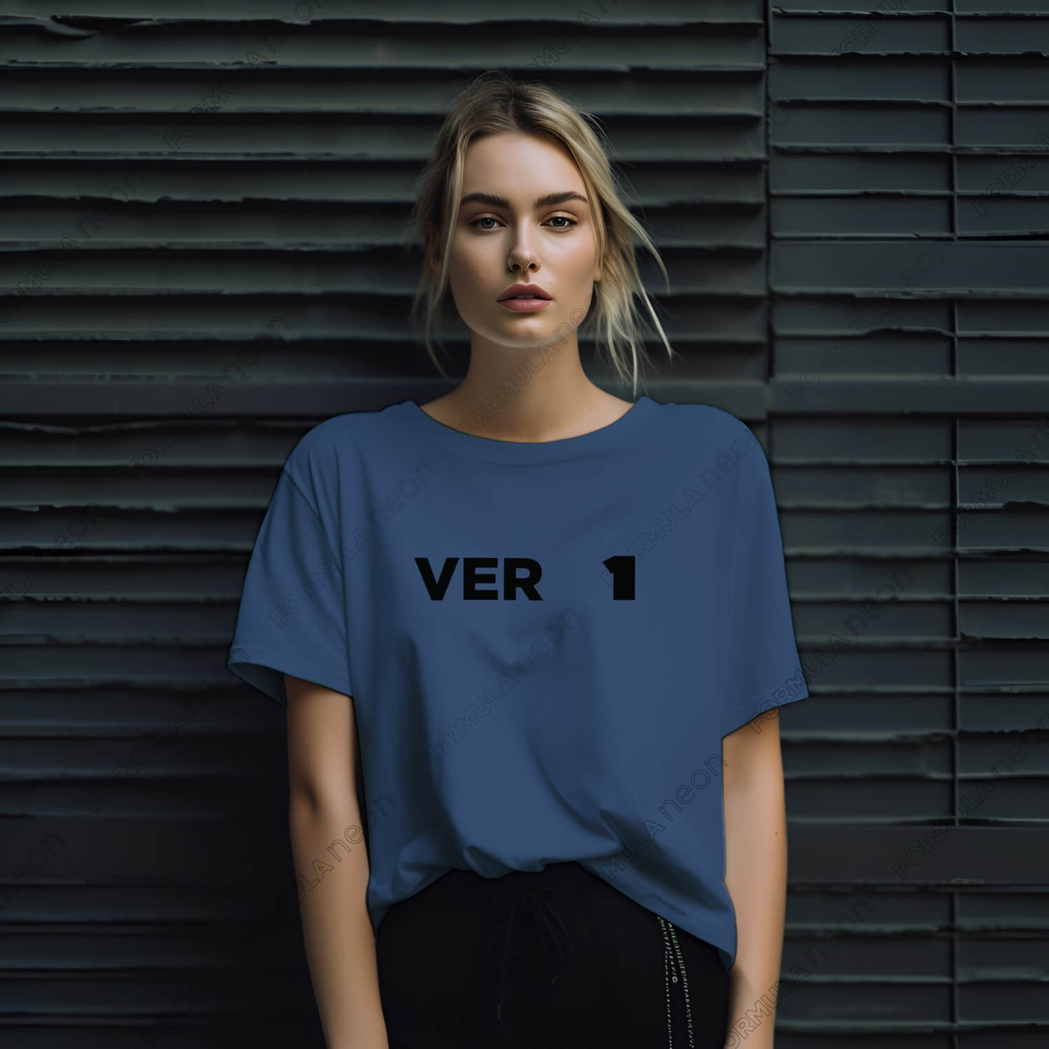 ver-tee-black-d5_||_True Navy